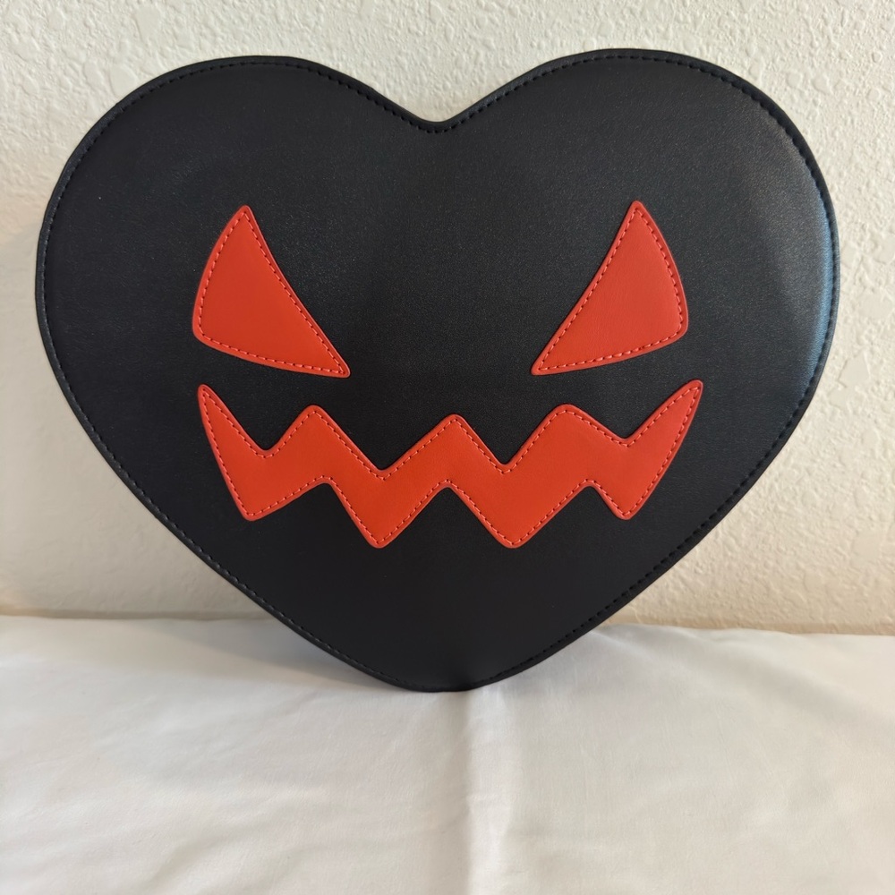 Heart-Shaped Jack-O-Lantern Halloween Purse